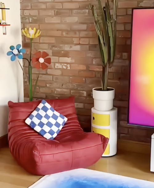 Togo Chair | The Ultimate Blend of Comfort and Functionality